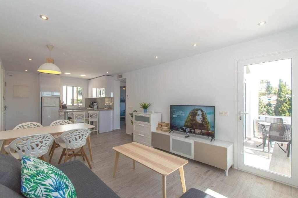 Casablanca 3 Apartamento Con Vistas Al Mar فوينخيرولا المظهر الخارجي الصورة
