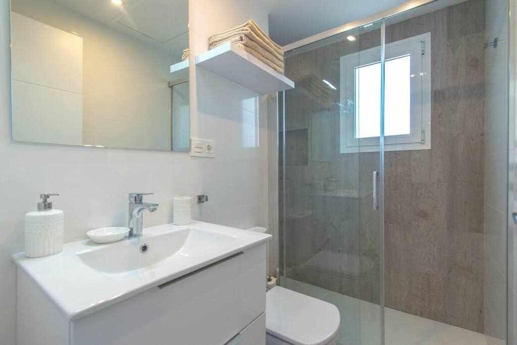 Casablanca 3 Apartamento Con Vistas Al Mar فوينخيرولا المظهر الخارجي الصورة
